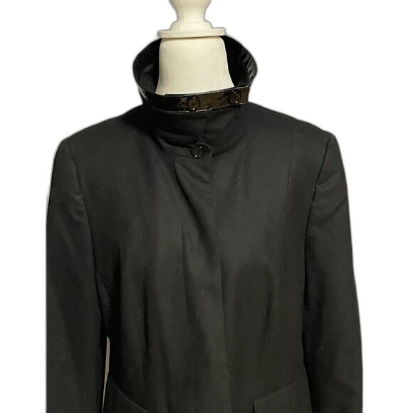 Akris Punto Black Wool Stretch Coat Size 10 Swiss Made Structured Shoulders - Picture 8 of 16